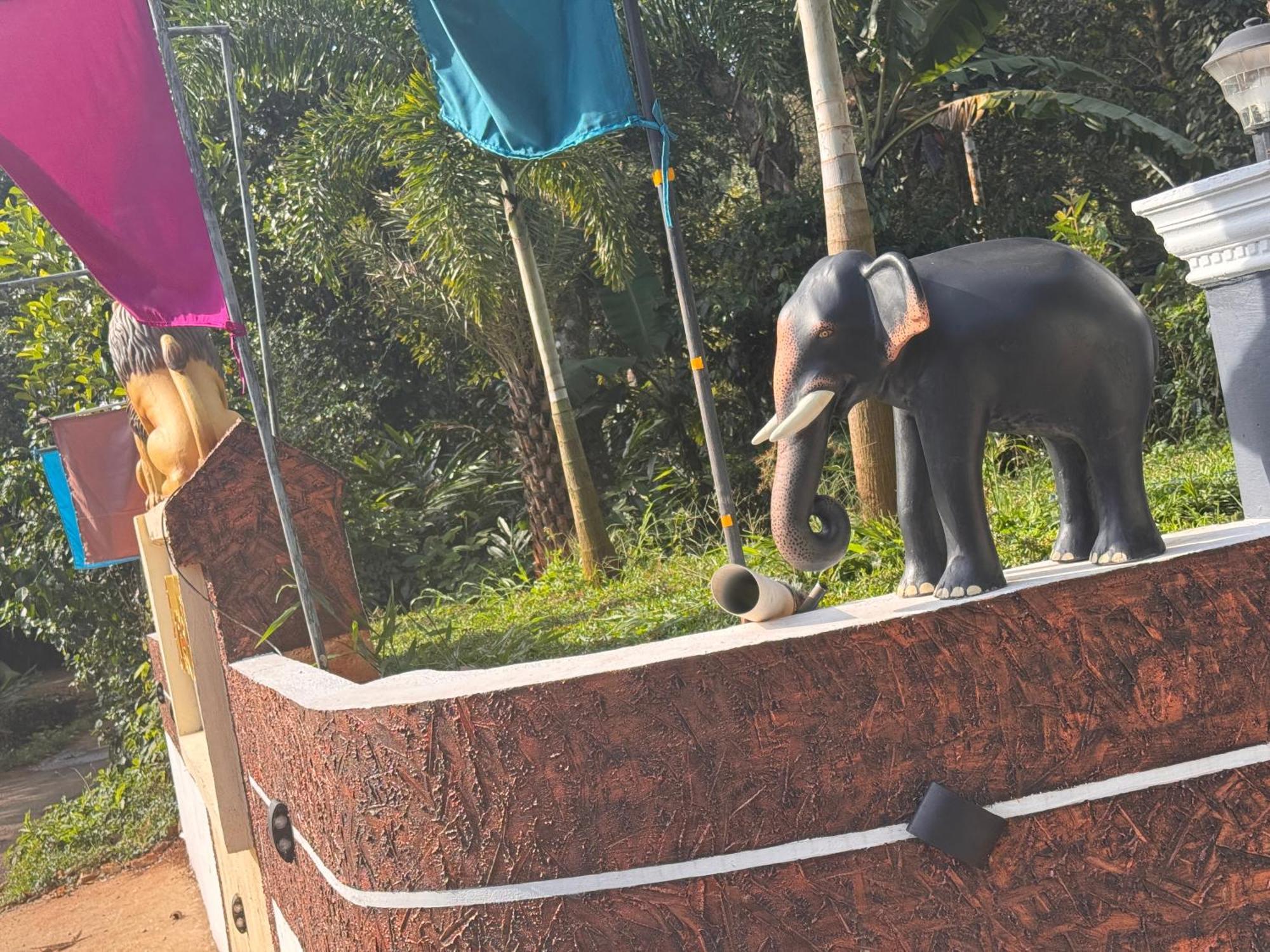 Arabian Holiday Resort With Swimming Pool In Idukki Calvary Mount Экстерьер фото